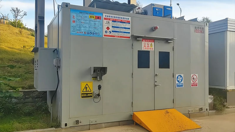Smart Gas Cylinder Storage Cabinet (Walk-In)
